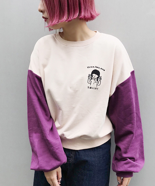 apres jour（アプレジュール）の「女の子刺繍スウェット【ZOZOTOWN限定アイテム】（スウェット・レディース・パープル/ネイビー/グリーン/モカ・フリー）」の4枚目の写真