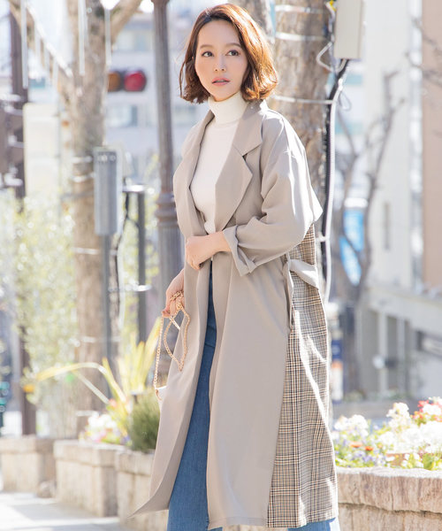 KOBE LETTUCE（コウベレタス）の「チェック配色デザインスプリングトレンチコート（トレンチコート・レディース・グレイッシュベージュ/カーキ/ブラック/ベージュ・FREE）」の3枚目の写真