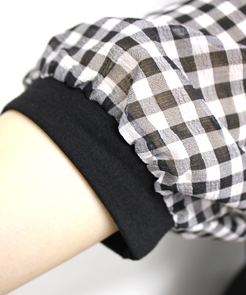 CIAOPANIC（チャオパニック）の「【Ciaopanic】袖シフォンミニ裏毛（Tシャツ/カットソー・レディース・アイボリー/ブラック/グレー/サックスブルー/ネイビー/オフホワイト・FREE）」の18枚目の写真