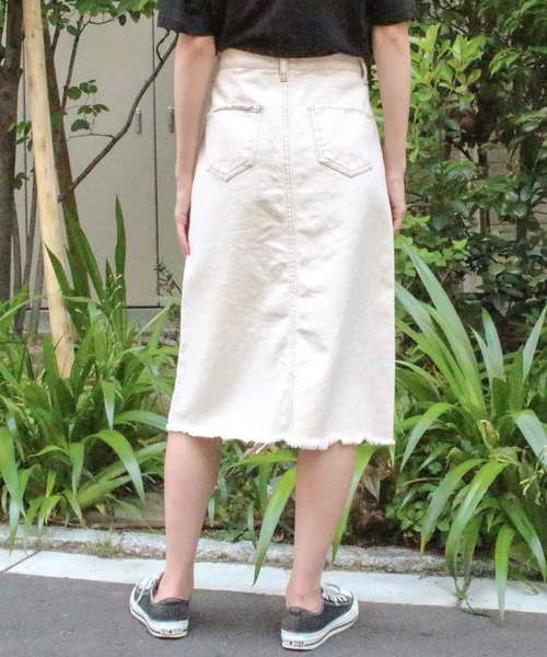 MODE ROBE（モードローブ）の「デニムスカート（デニムスカート・レディース・アイボリー/ブルー/ライトブルー・M/L/S）」の10枚目の写真