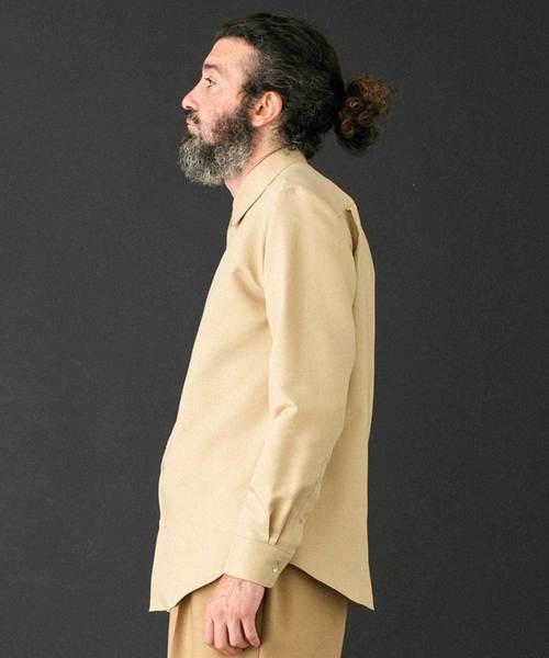 UNITED TOKYO（ユナイテッドトウキョウ）の「ダブルクロスレギュラーカラー（シャツ/ブラウス・メンズ・ベージュ/ネイビー/ホワイト・1/2/3）」の15枚目の写真