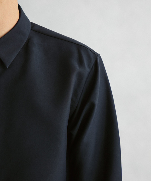 UNITED TOKYO（ユナイテッドトウキョウ）の「ダブルクロスレギュラーカラー（シャツ/ブラウス・メンズ・ベージュ/ネイビー/ホワイト・1/2/3）」の20枚目の写真