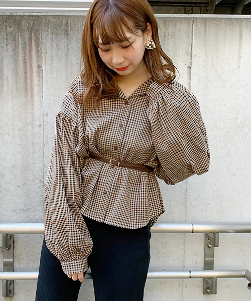 apres jour（アプレジュール）の「チェック袖ボリュームブラウス【ZOZOTOWN限定アイテム】（シャツ/ブラウス・レディース・ダークブラウン/ベージュ/カーキ・フリー）」の2枚目の写真