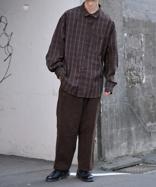 kutir（クティール）の「エルボーパッチルーズシャツ（シャツ/ブラウス・メンズ・ダークブラウン/ブラウン・LARGE/MEDIUM）」の3枚目の写真