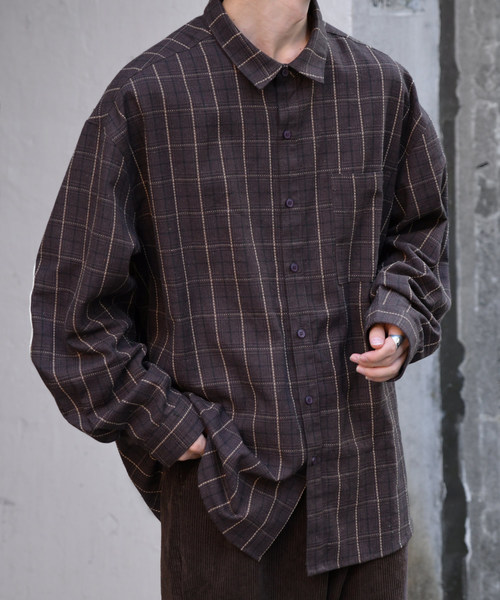 kutir（クティール）の「エルボーパッチルーズシャツ（シャツ/ブラウス・メンズ・ダークブラウン/ブラウン・LARGE/MEDIUM）」の6枚目の写真