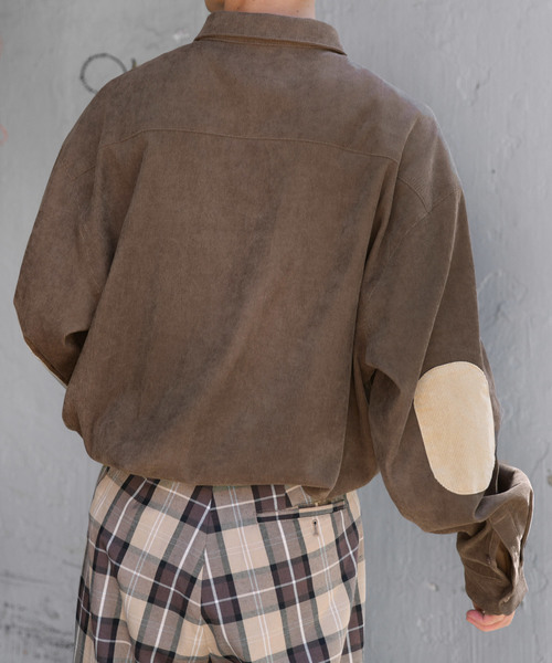 kutir（クティール）の「エルボーパッチルーズシャツ（シャツ/ブラウス・メンズ・ダークブラウン/ブラウン・LARGE/MEDIUM）」の14枚目の写真