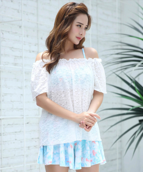 セール】レースカバーアップ付花柄ビキニ4点セット（水着）｜Lace