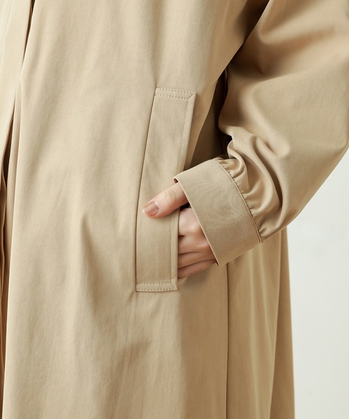 natural couture（ナチュラルクチュール）の「2WAYフード付きトレンチコート（トレンチコート・レディース・アイボリー/サックスブルー/キャメル・FREE）」の5枚目の写真