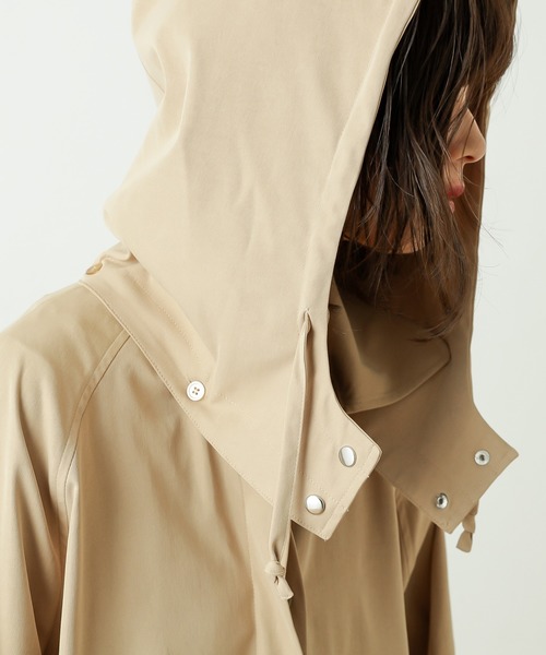 natural couture（ナチュラルクチュール）の「2WAYフード付きトレンチコート（トレンチコート・レディース・アイボリー/サックスブルー/キャメル・FREE）」の8枚目の写真