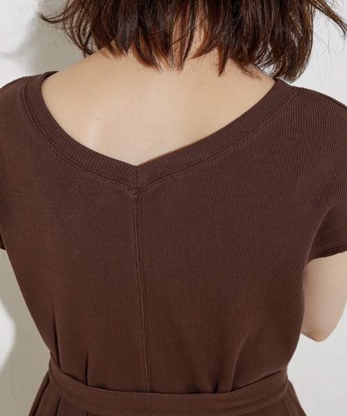 natural couture（ナチュラルクチュール）の「【WEB限定】しっかりリブサイドプリーツワンピ（ワンピース・レディース・ブラック/ベージュ/ブラウン/アイボリー/ミント/サックスブルー・FREE）」の14枚目の写真