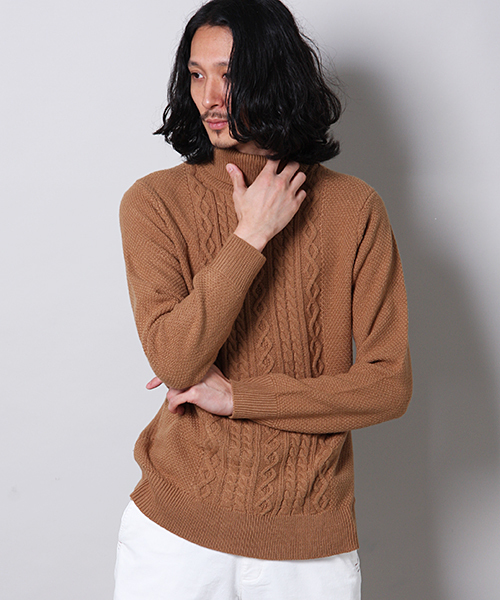 MEN'S MELROSE(メンズメルローズ)の「【成宮寛貴さん着用smart12月号】smart×MASTER FRAME カシミヤタッチ タートルセーター(ニット/セーター・メンズ・オフホワイト/ターコイズブルー/ネイビー/キャメル・X-LARGE/LARGE/MEDIUM)」の4枚目の写真