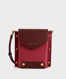 CHARLES & KEITH | スタッズド テクスチャードバッグ / Studded Textured Bag(ショルダーバッグ)