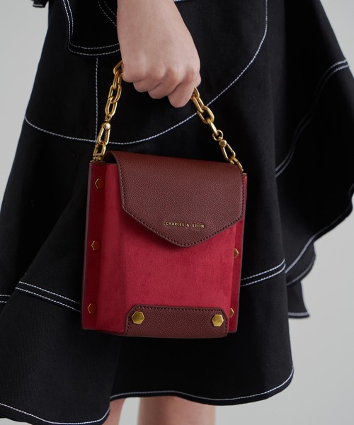 CHARLES & KEITH(チャールズ & キース)の「スタッズド テクスチャードバッグ / Studded Textured Bag(ショルダーバッグ・レディース・ブラック/イエロー/ローズ・S)」の18枚目の写真