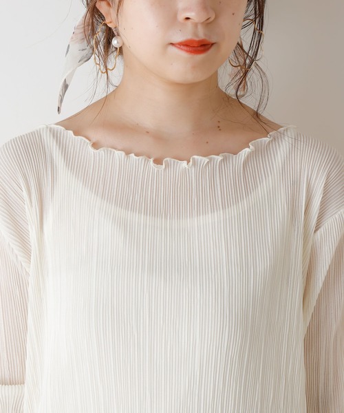 Chico（チコ）の「プリーツメローシアーブラウス(キャミ付き）（シャツ/ブラウス・レディース・ブラック/ベージュ/ブラウン/ピンク/アイボリー・FREE）」の19枚目の写真