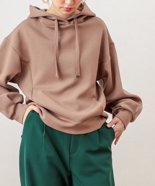 natural couture(ナチュラルクチュール)の「ふわもちラテパーカー(パーカー・レディース・ベージュ/ブラウン/ピンクベージュ/グレイッシュベージュ/アイボリー・FREE)」の3枚目の写真