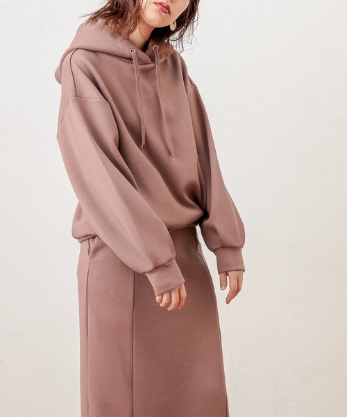 natural couture(ナチュラルクチュール)の「ふわもちラテパーカー(パーカー・レディース・ベージュ/ブラウン/ピンクベージュ/グレイッシュベージュ/アイボリー・FREE)」の21枚目の写真