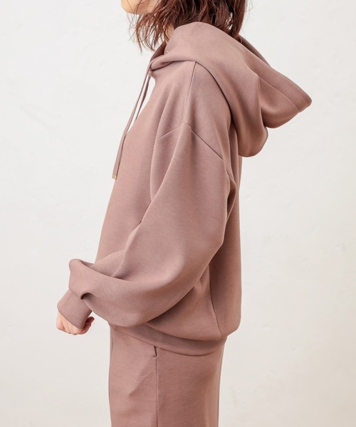 natural couture(ナチュラルクチュール)の「ふわもちラテパーカー(パーカー・レディース・ベージュ/ブラウン/ピンクベージュ/グレイッシュベージュ/アイボリー・FREE)」の19枚目の写真