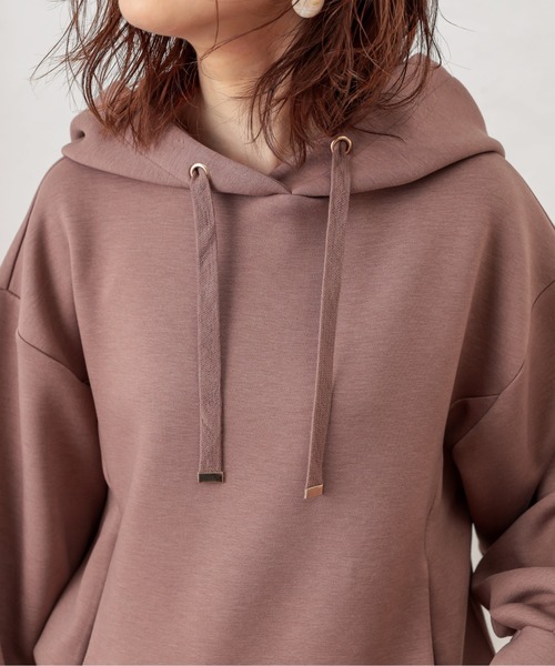 natural couture(ナチュラルクチュール)の「ふわもちラテパーカー(パーカー・レディース・ベージュ/ブラウン/ピンクベージュ/グレイッシュベージュ/アイボリー・FREE)」の16枚目の写真