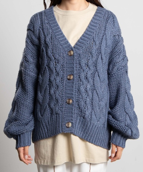 WEGO（ウィゴー）の「WEGO/ボリューム袖ケーブルミドルカーディガン（カーディガン/ボレロ・レディース・ブラウン/オリーブ/ブルー/ライトベージュ/ホワイト/ライトピンク・FREE）」の8枚目の写真