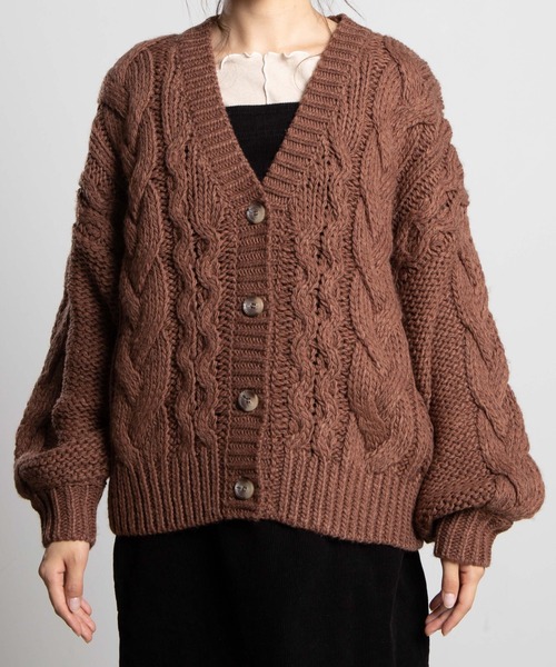 WEGO（ウィゴー）の「WEGO/ボリューム袖ケーブルミドルカーディガン（カーディガン/ボレロ・レディース・ブラウン/オリーブ/ブルー/ライトベージュ/ホワイト/ライトピンク・FREE）」の10枚目の写真