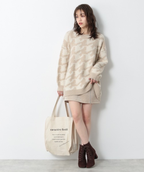 Heather(ヘザー)の「チェックチュニックニットプルオーバー 925811(ニット/セーター・レディース・ホワイト系その他/ベージュ系その他/グリーン系その他・FREE)」の4枚目の写真