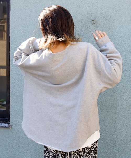 Auntie Rosa Holiday(アンティローザホリデー)の「ビッグロゴスウェット(スウェット・レディース・チャコールグレー/グレー/ナチュラル/ライトグレー・FREE)」の20枚目の写真