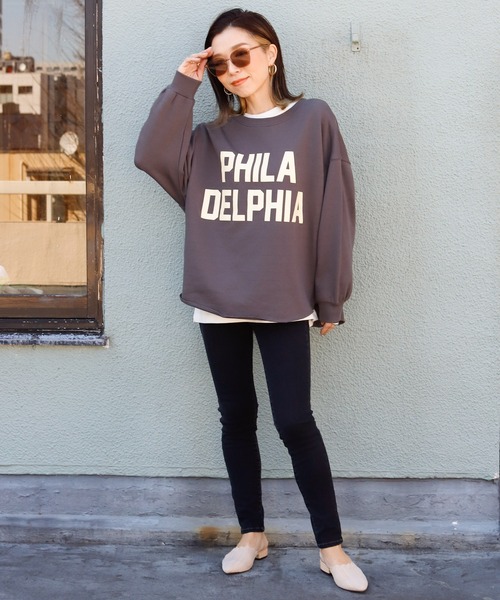 Auntie Rosa Holiday(アンティローザホリデー)の「ビッグロゴスウェット(スウェット・レディース・チャコールグレー/グレー/ナチュラル/ライトグレー・FREE)」の13枚目の写真