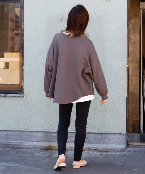 Auntie Rosa Holiday(アンティローザホリデー)の「ビッグロゴスウェット(スウェット・レディース・チャコールグレー/グレー/ナチュラル/ライトグレー・FREE)」の15枚目の写真