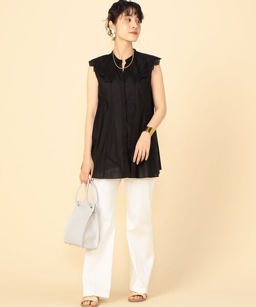 NOLLEY’S(ノーリーズ)の「ローン衿刺繍ノースリーブブラウス(シャツ/ブラウス・レディース・ホワイト/ブラック・38)」の18枚目の写真