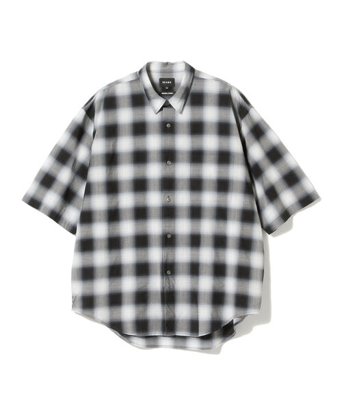 BEAMS（ビームス）の「BEAMS / オンブレチェック イージー ショートスリーブ シャツ（シャツ/ブラウス・メンズ・ブラック/ブラウン・SMALL/MEDIUM/LARGE/X-LARGE）」の17枚目の写真