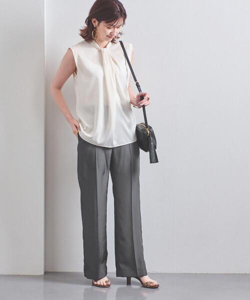 UNITED ARROWS(ユナイテッドアローズ)の「UBCC ステッチ ストレートパンツ◆(その他パンツ・レディース・オリーブ/ダークグレー・38/36/34/40)」の15枚目の写真