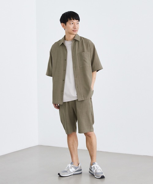 Loungewear tokyo（ラウンジウェアトウキョウ）の「【セットアップ】麻風シャンブレーリラックス レギュラーカラー半袖シャツ＆イージーショートパンツ ワンマイルウェア（セットアップ・メンズ・ブラック/ベージュ/ネイビー/カーキ/グレー系その他/キナリ・M/L/XL）」の5枚目の写真