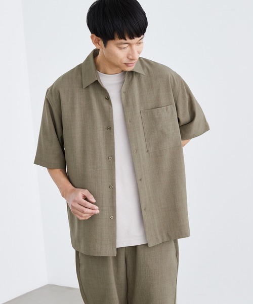 Loungewear tokyo（ラウンジウェアトウキョウ）の「【セットアップ】麻風シャンブレーリラックス レギュラーカラー半袖シャツ＆イージーショートパンツ ワンマイルウェア（セットアップ・メンズ・ブラック/ベージュ/ネイビー/カーキ/グレー系その他/キナリ・M/L/XL）」の9枚目の写真