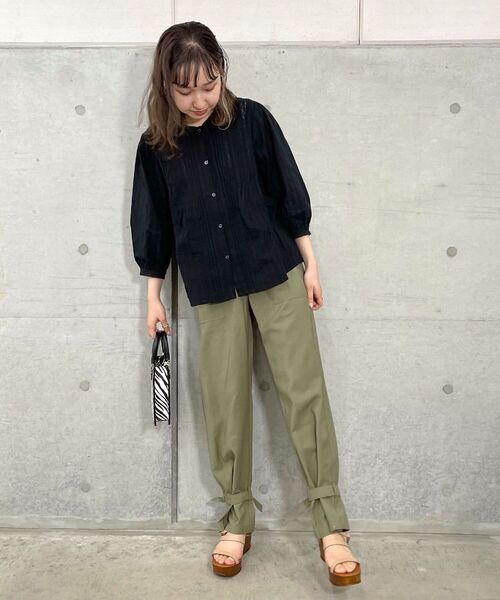 fredy repit（フレディレピ）の「ヘムタブベイカーパンツ（カーゴパンツ・レディース・ベージュ/カーキ・36/38）」の12枚目の写真