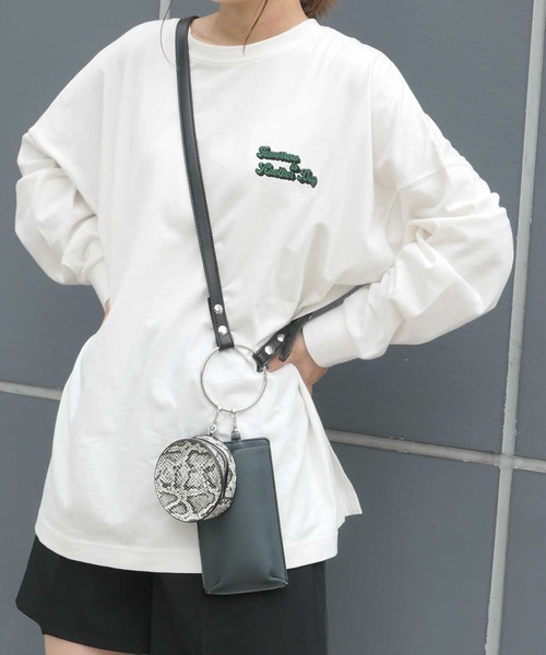 CORNERS(コーナーズ)の「リングハンドルショルダーバック(ショルダーバッグ・レディース・パイソン/オレンジ/ブラック/ダークオレンジ/アイボリー/ダークブラック/ブラック系その他・FREE)」の1枚目の写真