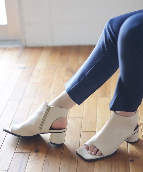 SESTO（セスト）の「トゥリングブーツサンダル（サンダル・レディース・ブラック/アイボリー・LL/3L/S/M/L）」の3枚目の写真