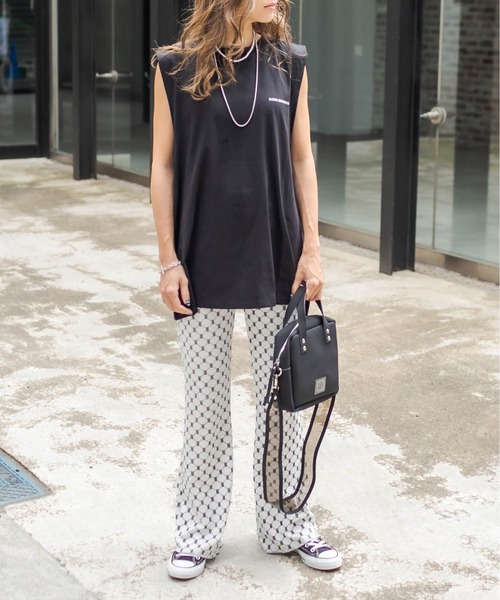 RASVOA（ラスボア）の「リピートロゴタンクトップ（タンクトップ・レディース・ブラック/オフホワイト・FREE）」の20枚目の写真