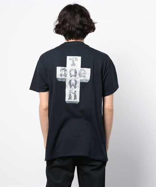 DOGTOWN（ドッグタウン）の「STONE CROSS S/S T-SHIRTS/DOGTOWN(ドッグタウン)半袖バックプリントTシャツ（Tシャツ/カットソー・メンズ・ブラック/ホワイト/マルーン・MEDIUM/LARGE/X-LARGE）」の6枚目の写真