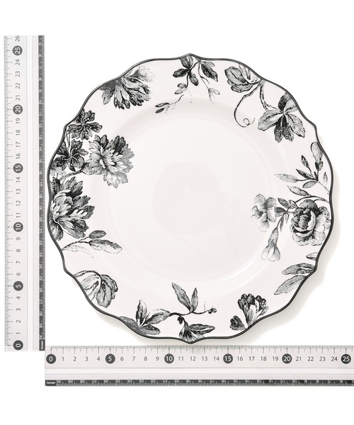 Francfranc(フランフラン)の「クラシックフラワー プレート L ブラック(食器・レディース・ブラック・FREE)」の9枚目の写真