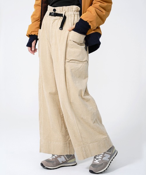 KRIFF MAYER Lady's Collection(クリフメイヤーレディースコレクション)の「コーデュロイギャザーパンツ(その他パンツ・レディース・ブラウン/ナチュラル/カラフル/チャコール・MEDIUM/LARGE)」の3枚目の写真