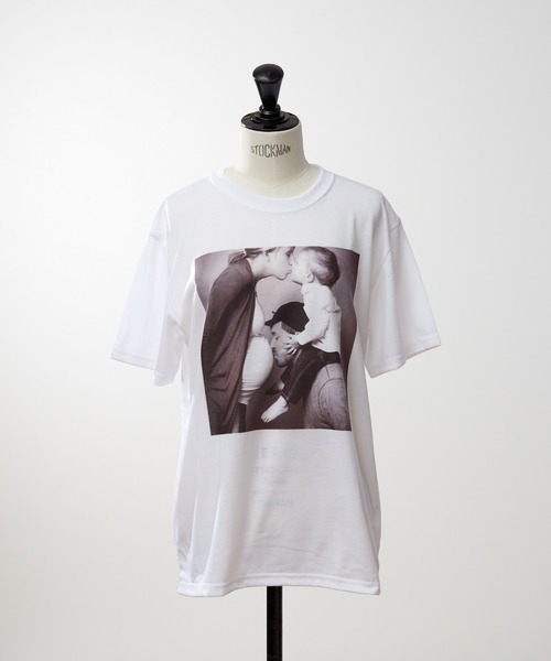 Abahouse Devinette（ドゥヴィネット）の「【9-22】フォトプリントTシャツ プール タイムズスクエア ベニス フェルメール ファミリー（Tシャツ/カットソー・レディース・ホワイト/その他/ホワイト系その他/ホワイト系その他2/ホワイト系その他3・M/L/XL/XX-LARGE）」の5枚目の写真