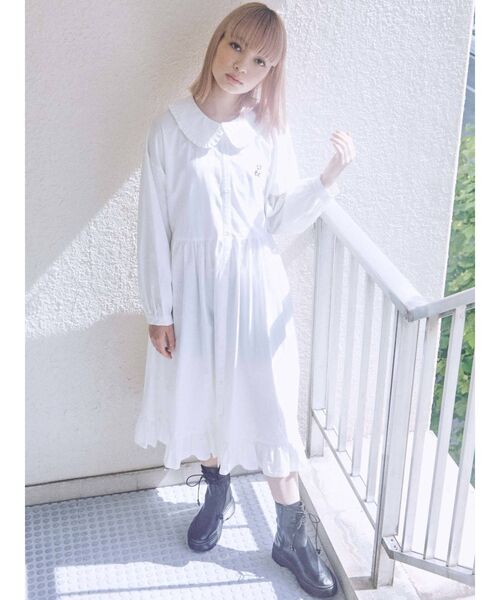 merry jenny(メリージェニー)の「flower lace up ブーツ(ブーツ・レディース・アイボリー/ブラック/ブラウン・MEDIUM/LARGE)」の15枚目の写真