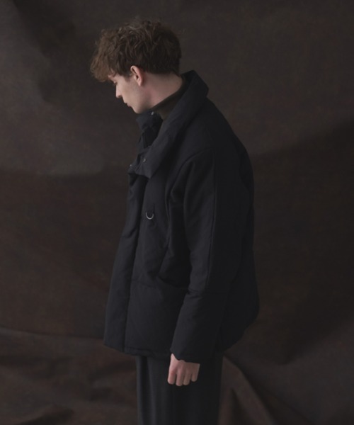 DOOPZ(ドープス)の「High neck dolman sleeve down jacket(ダウンジャケット/コート・メンズ・ブラック/ブルー・SMALL/MEDIUM/LARGE)」の17枚目の写真