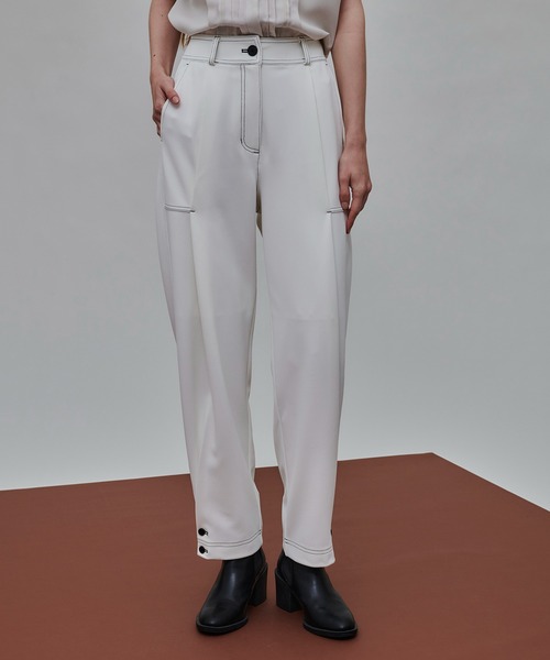 UNITED TOKYO（ユナイテッドトウキョウ）の「ステッチデザインカットパンツ（その他パンツ・レディース・ブラック/ホワイト・1/2）」の15枚目の写真