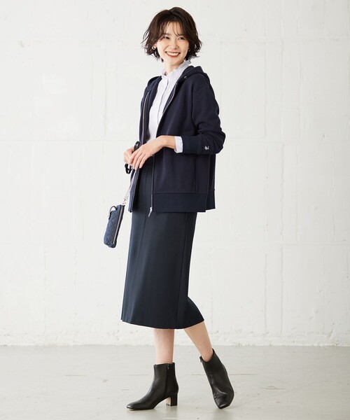 J.PRESS(ジェイプレス)の「【WEB限定カラーあり】ショートブーツ(ブーツ・レディース・アイボリー系/ダークブラウン系/ブラック系・24.5/23.5)」の21枚目の写真
