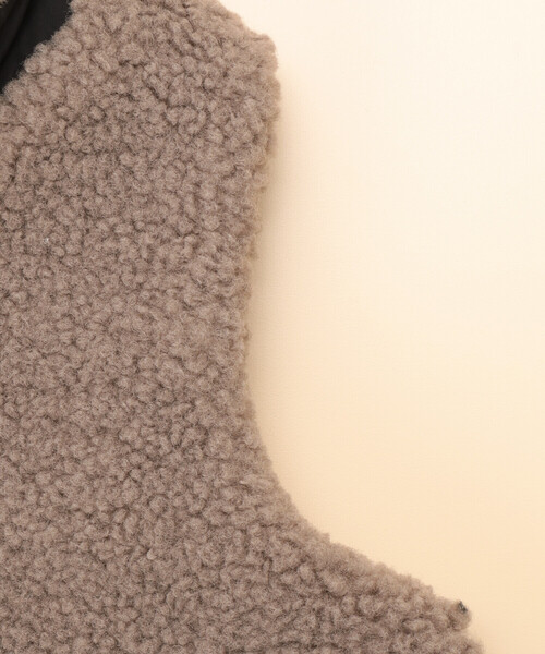 COMME CA ISM（コムサイズム）の「リバーシブル　中わた　ボアベスト(80・90サイズ)（ダウンベスト・キッズ・ベージュ/キャメル・80ｃｍ/90cm）」の11枚目の写真