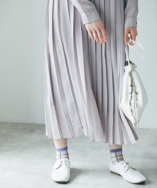 deux amour（ドゥーザムール）の「プリーツ長袖ワンピース（ワンピース・レディース・ブラック/グレー/レッド・MEDIUM）」の18枚目の写真