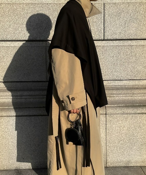 renya made in INTER FACTORY（レンヤメイドインインターファクトリー）の「ファッションインフルエンサー renya - side cord poncho vest / サイドコードポンチョベスト　made in INTER FACTORY（その他トップス・メンズ・ベージュ/ブラック・FREE）」の8枚目の写真