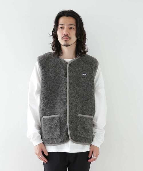 Ocean Pacific（オーシャンパシフィック）の「『別注』Ocean Pacific×Sonny Label　ボアベスト（その他アウター・メンズ・チャコールグレー/ベージュ・MEDIUM/LARGE）」の8枚目の写真