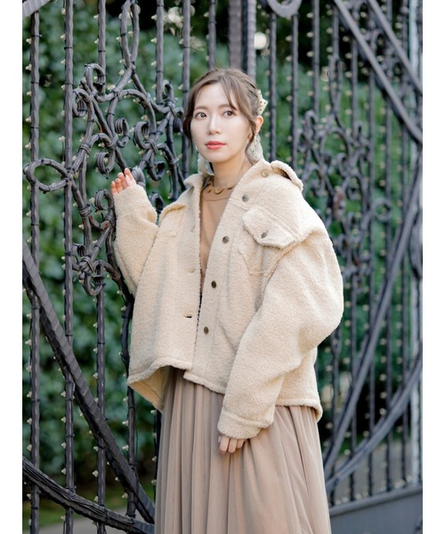 Areeam（アリーム）の「甘く溶け込むボアジャケット（その他アウター・レディース・ベージュ/ピンク・FREE）」の8枚目の写真